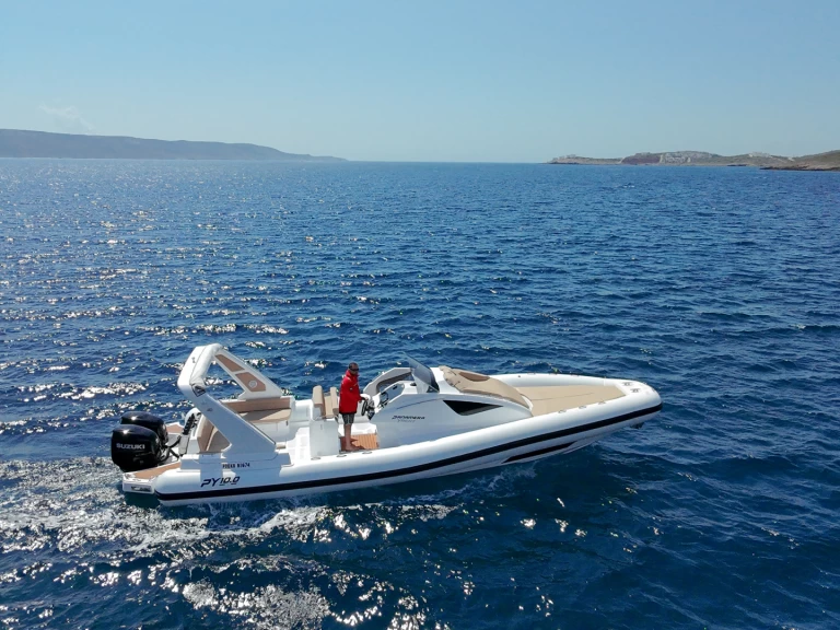 Rent a Panamera PY10 Limáni Lavríou