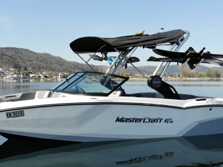 Mastercraft NXT 20 in Bodman-Ludwigshafen on SamBoat