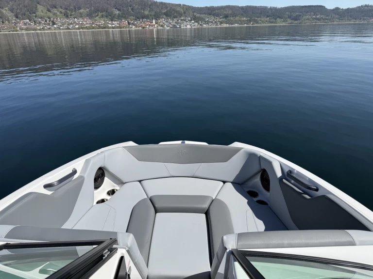 Motorboat rental in Bodman-Ludwigshafen - Mastercraft NXT 20