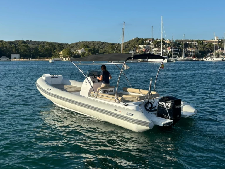 Tarpon Luxe 790 in Mahón on SamBoat