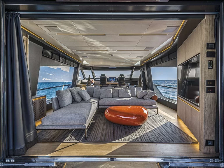 Yacht charter Italy cheap G FIVE