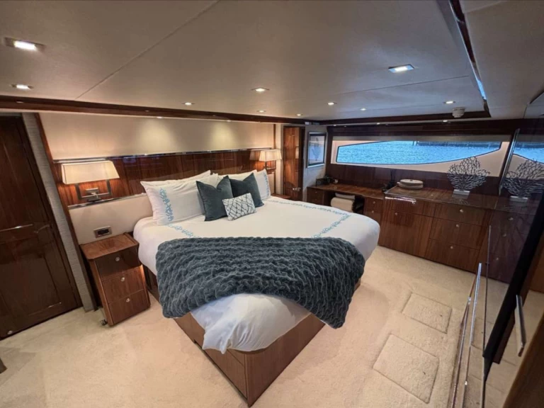 Bareboat Rental Luxury Yacht Viking Yachts with a boat licence