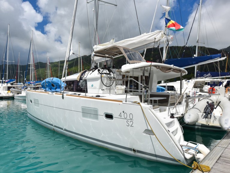 Catamaran rental in Ko Samui (Koh Samui) - Lagoon Lagoon 400 S2
