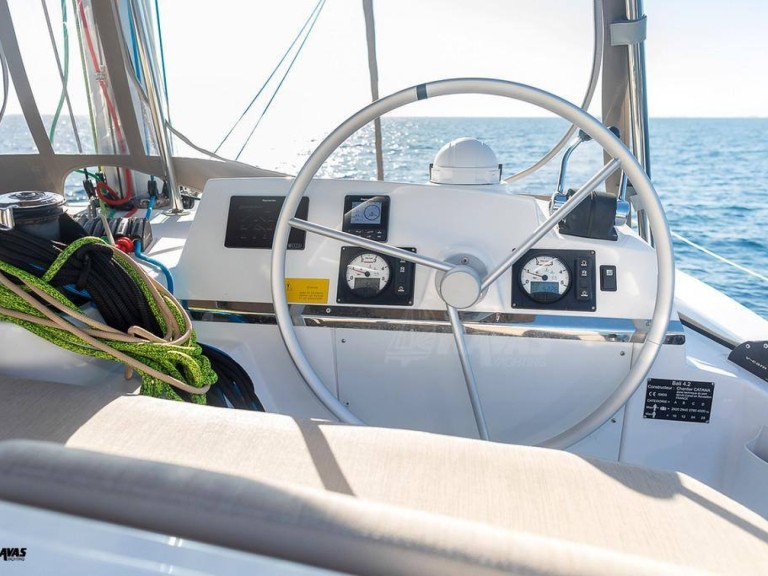 Bali Bali 4.2 in Alimos on SamBoat