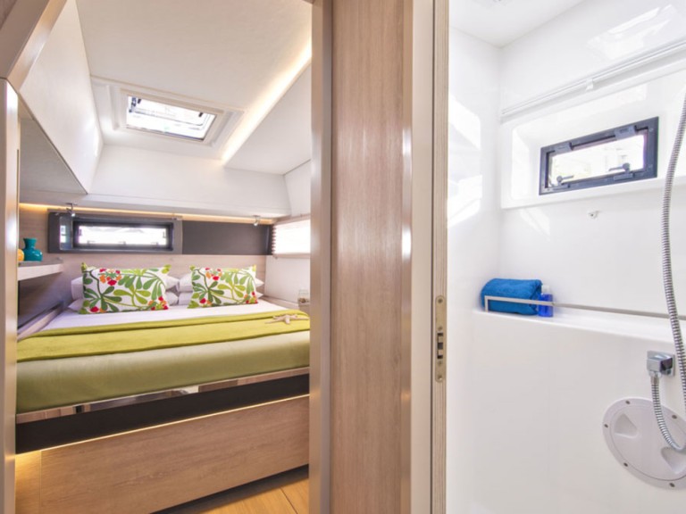 Catamaran rental with or without captain Leopard Catamarans / Robertson & Caine Belize City