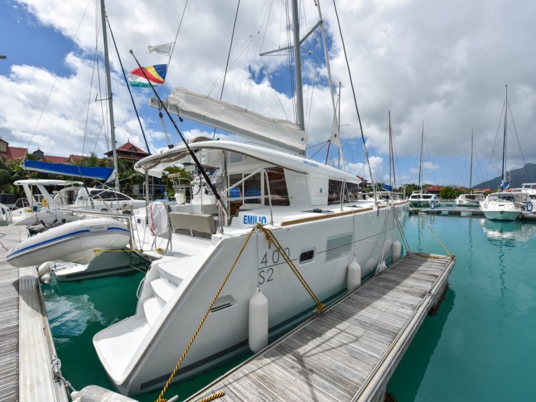 Lagoon Lagoon 400 S2 charter bareboat or captained in  Ko Samui (Koh Samui)