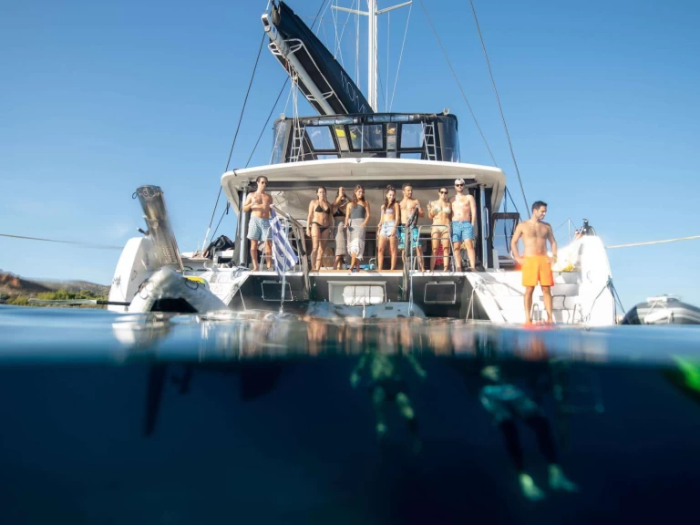 Bareboat Rental Luxury Yacht Lagoon with a boat licence