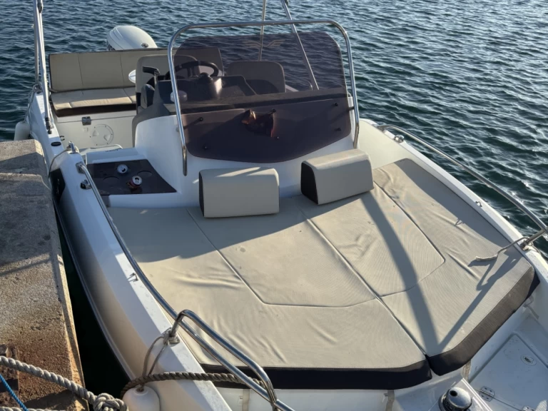 Bénéteau Flyer 500 Sun Deck in Marseille on SamBoat