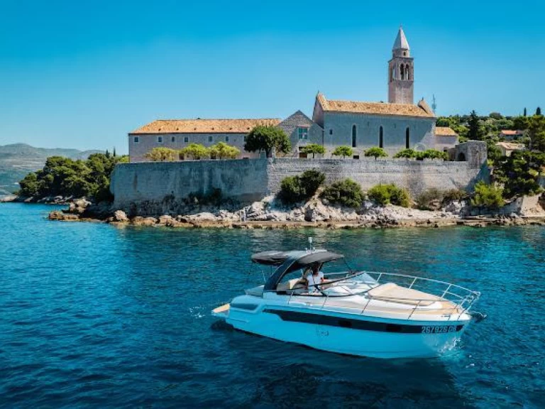Bavaria BMB 29 Sport DC charter bareboat or captained in  Dubrovnik
