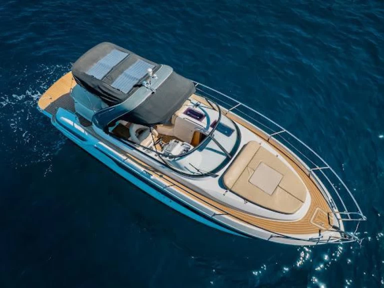Rent a Bavaria BMB 29 Sport DC Dubrovnik
