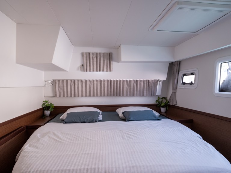 Rent a Lagoon Lagoon 42 Dubrovnik