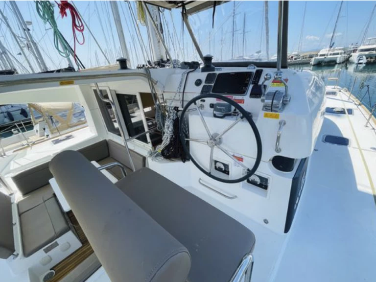 Bareboat Rental Catamaran Lagoon with a boat licence