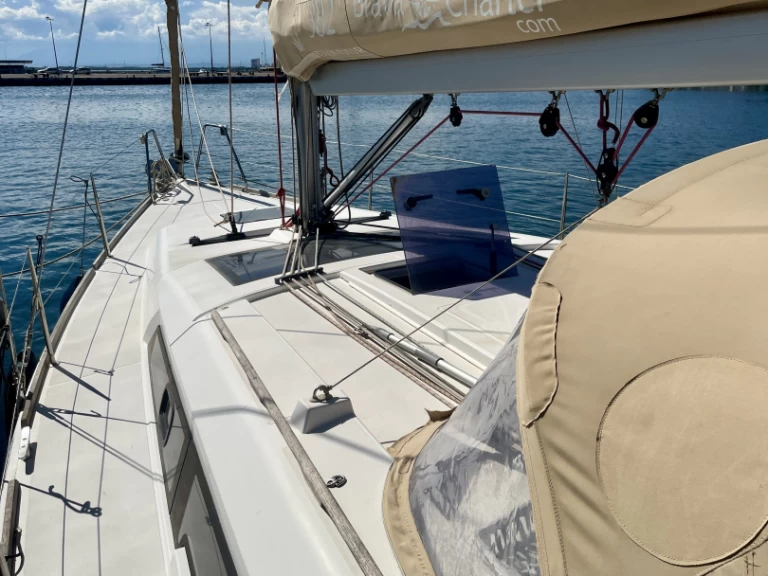 Yacht charter Roses cheap Dufour 382 Grand Large