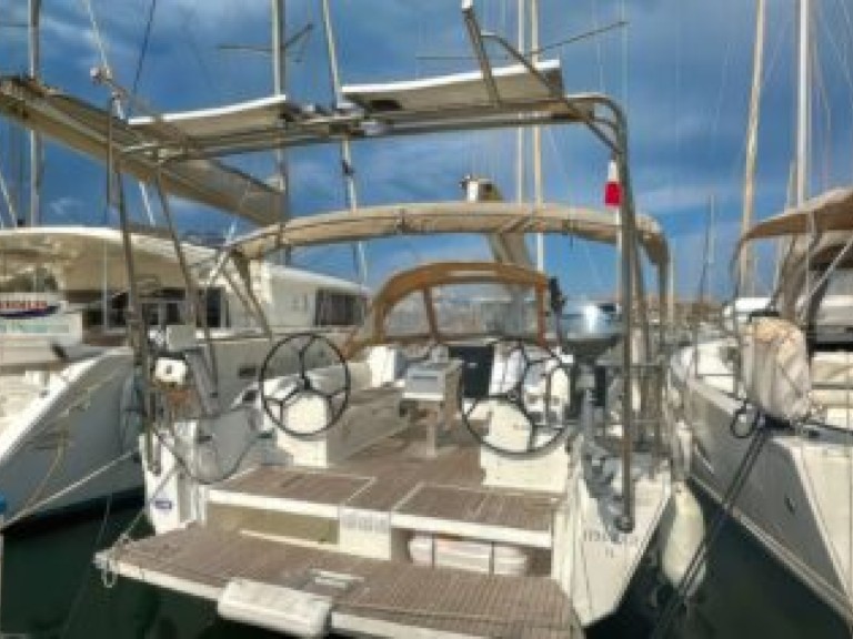 Sailboat rental with or without captain Dufour Toulon