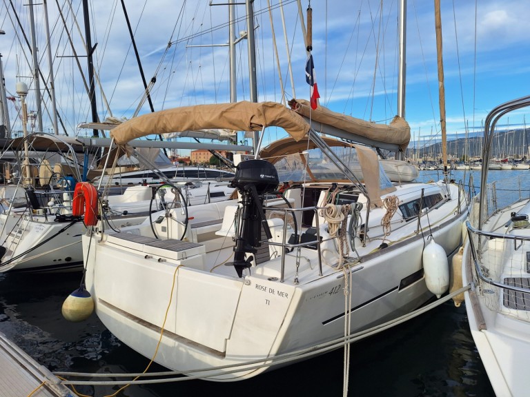 Dufour Dufour 412 Grand Large in Toulon on SamBoat