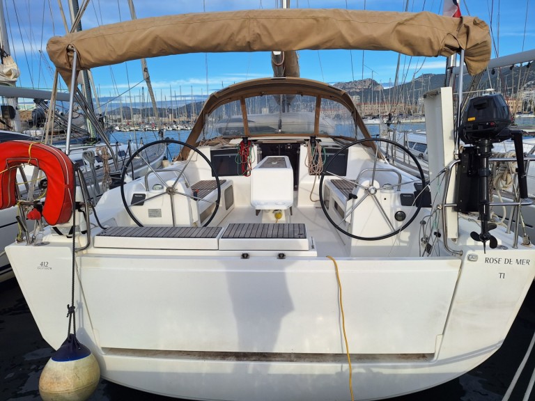Rent a Dufour Dufour 412 Grand Large Toulon
