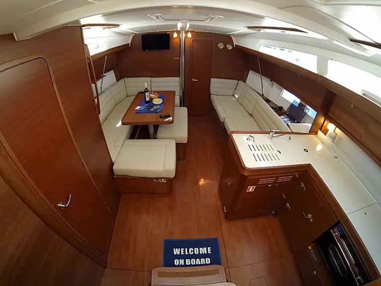 Sailboat rental in Toulon - Dufour Dufour 412 Grand Large