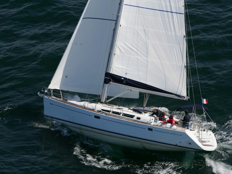 Sailboat rental in Toulon - Jeanneau Sun Odyssey 45