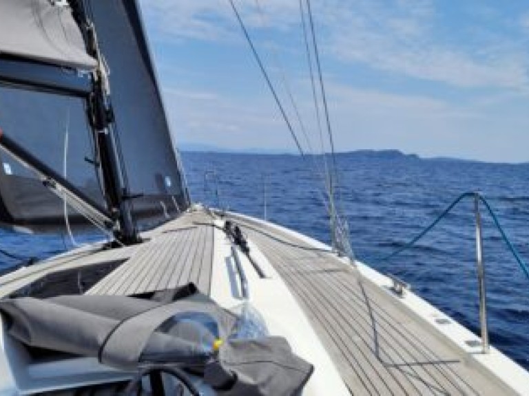Sailboat rental with or without captain X-Yachts Toulon