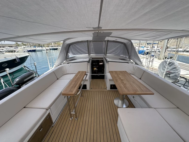 Rent a Hanse Hanse 510 La Savina
