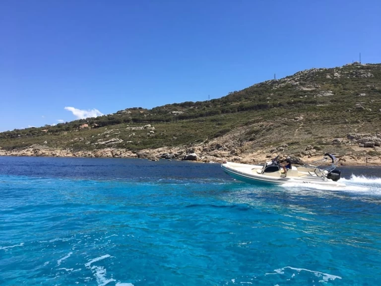 Sacs S900 Sport in Calvi on SamBoat