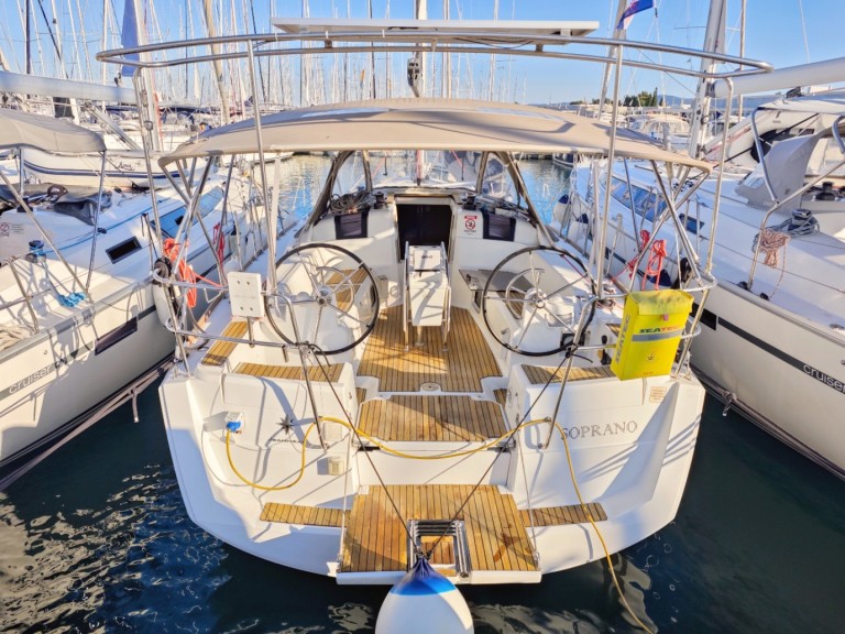 Sailboat rental with or without captain Jeanneau Sukošan