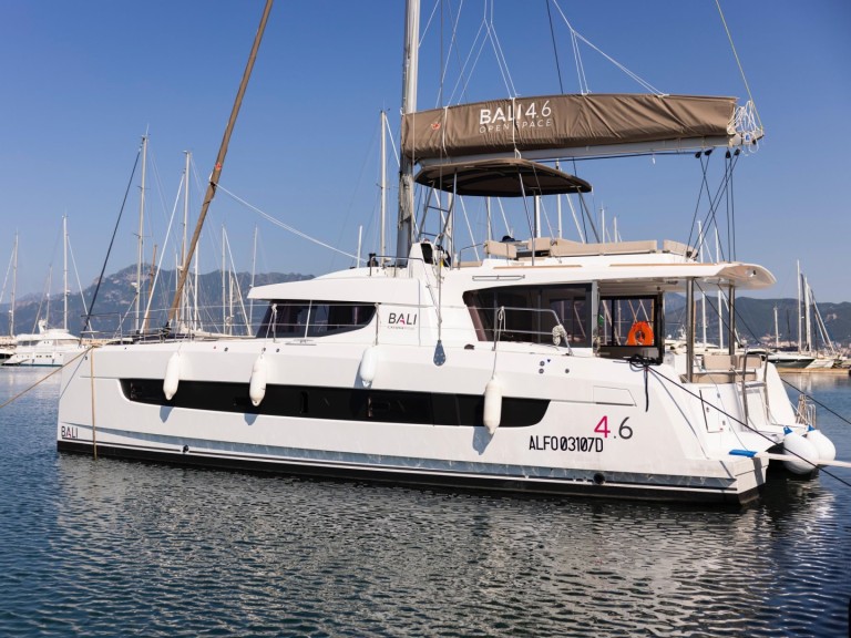Bareboat Rental Catamaran Bali with a boat licence