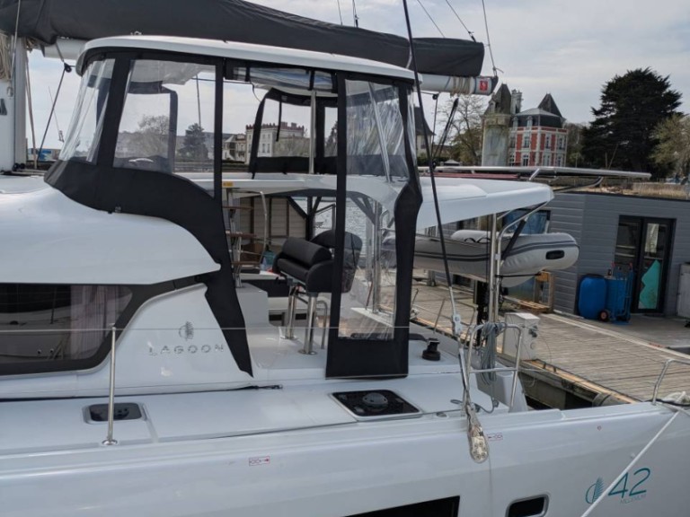 Lagoon Lagoon 42 in Mahé on SamBoat