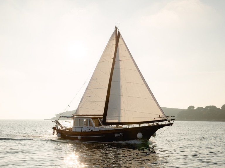Yacht charter Rovinj cheap Calypsa