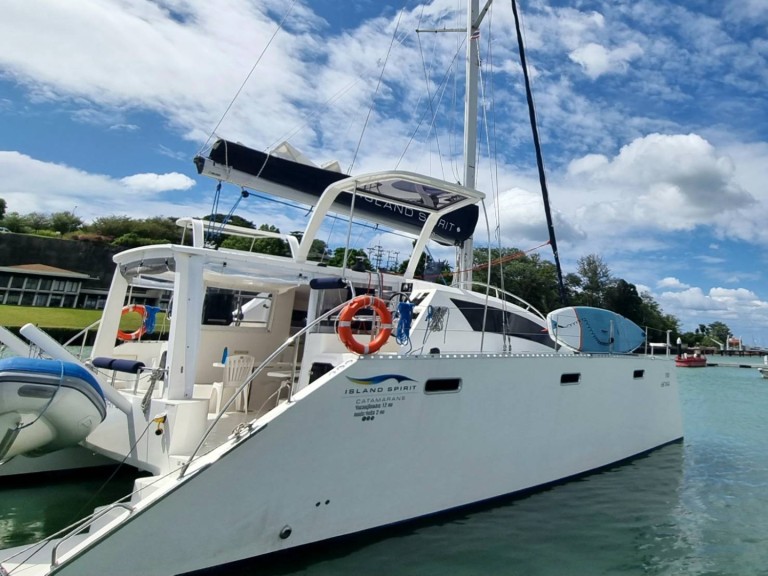 Island Spirit Yachts Island Spirit 410 in Mai Khao on SamBoat
