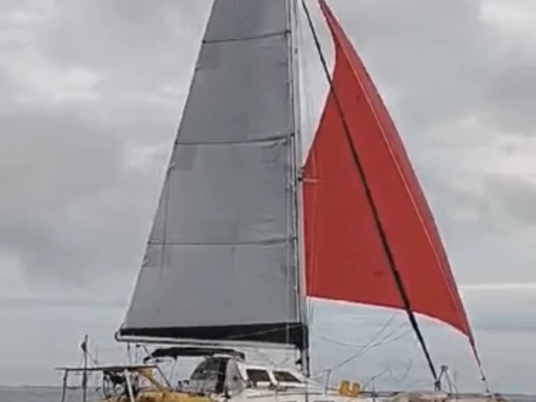 Bareboat Rental Catamaran Outremer with a boat licence
