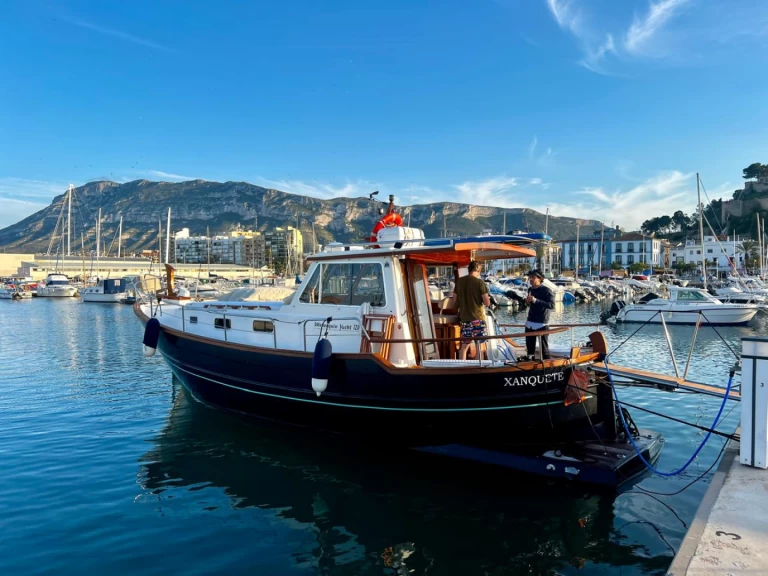 Motorboat rental with or without captain Menorquin Valencia