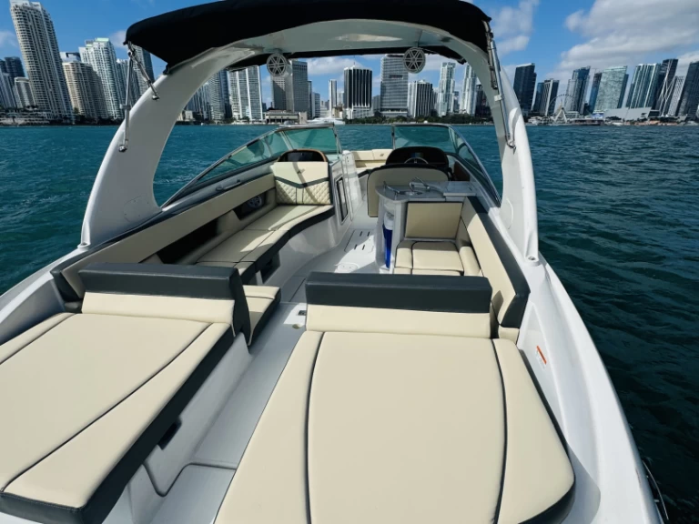 Yacht charter Miami cheap h310