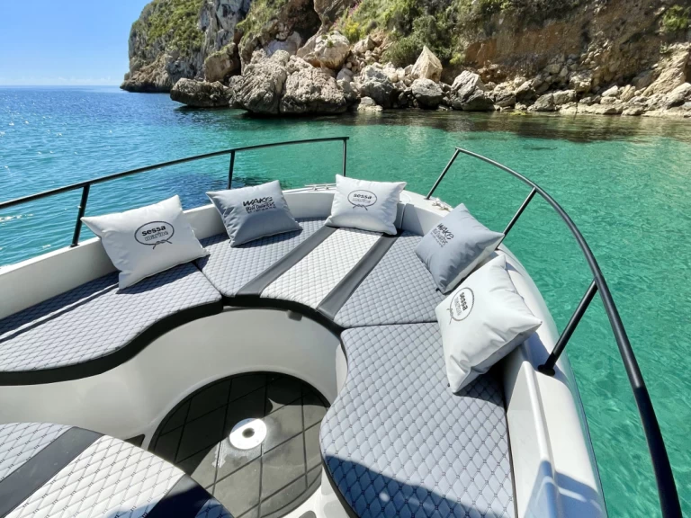 Motorboat for rent Dénia at the best price