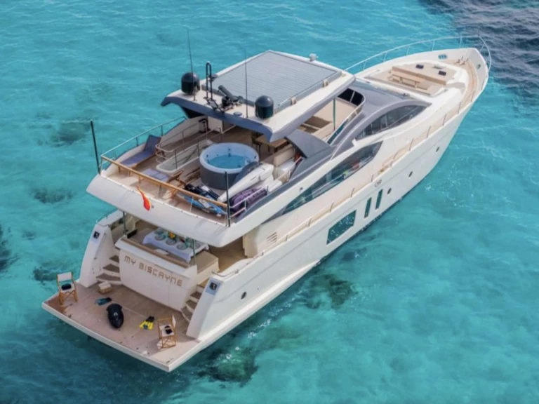 Luxury Yacht rental with or without captain Astondoa Alicante