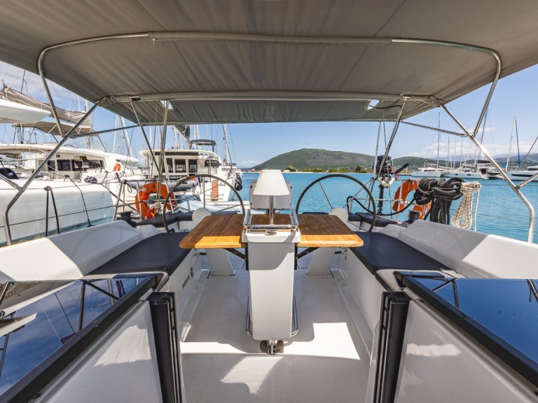 Sailboat rental with or without captain Hanse Lefkáda