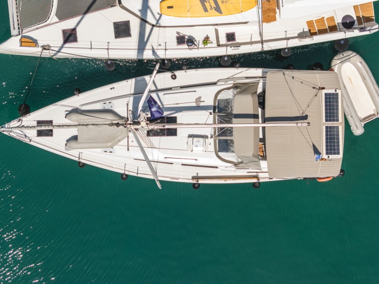 Hanse Hanse 418 in Lefkáda on SamBoat