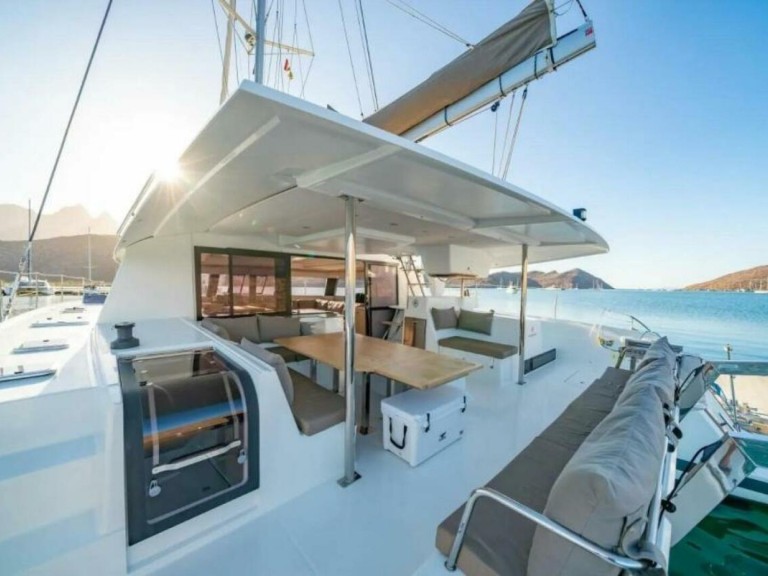 Catamaran for rent La Paz at the best price
