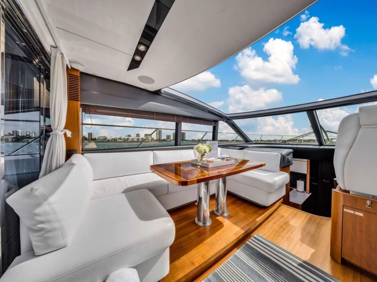 Princess, UK Tatou in Sag Harbor on SamBoat