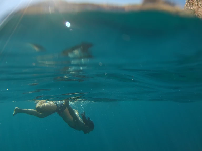 Boat rental Crownline Crownline 250 CR in Rethymno on Samboat