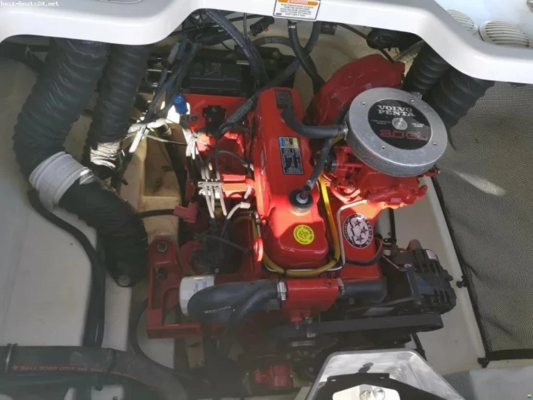 Motorboat rental with or without captain Régal Heidelberg