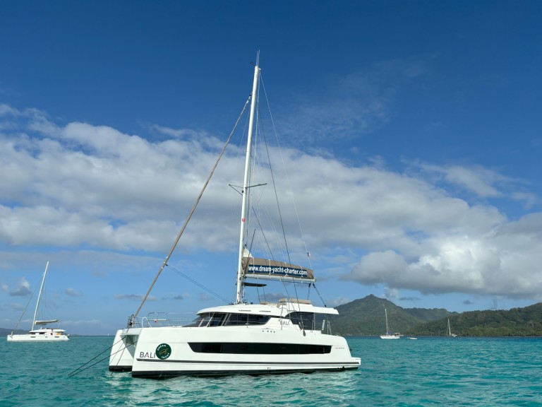 Catamaran rental in Palma de Mallorca - Bali Catamarans Bali Catspace Voile