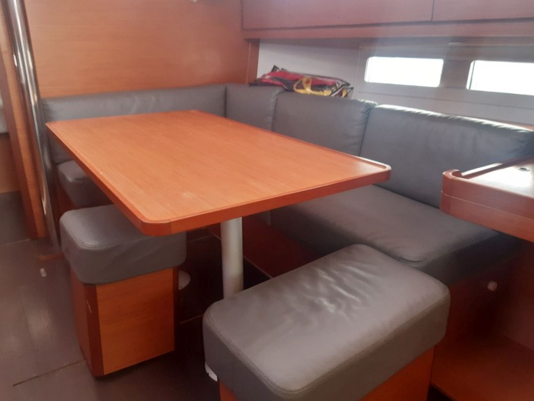 Yacht charter Anse Marcel cheap Dufour 390 GL