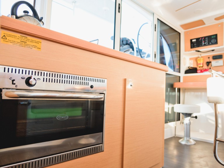 Rent a Lagoon Lagoon 380 Lefkáda