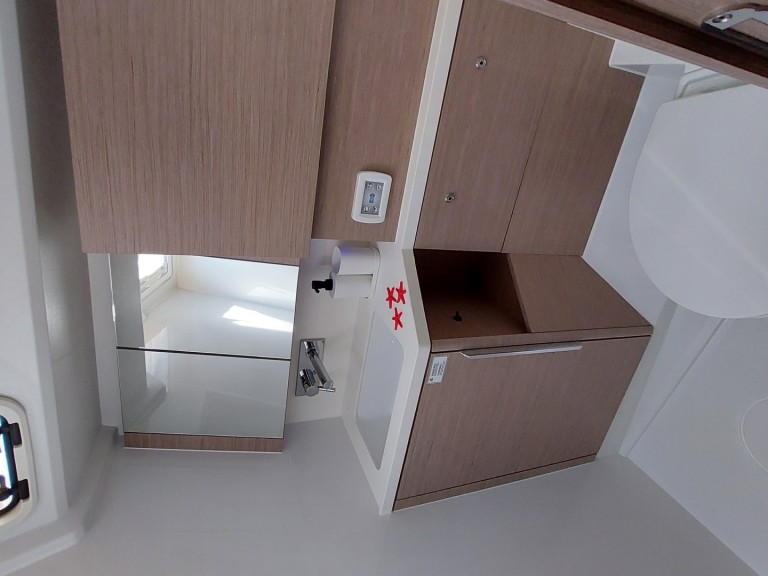 Rent a Hanse Hanse 460 - 3 cabine - 3 bagni Castiglioncello