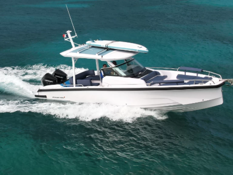 Axopar 29 Sun Top in Anse Marcel on SamBoat