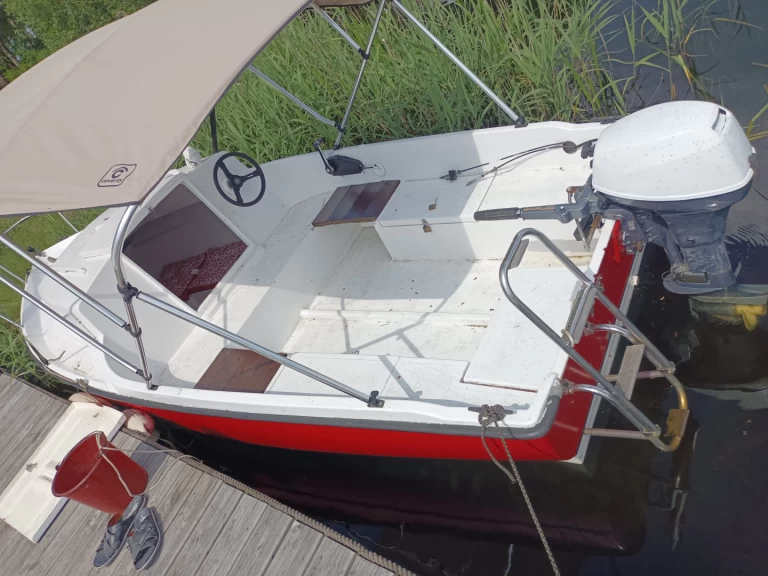 Yacht charter Lacanau cheap menhir