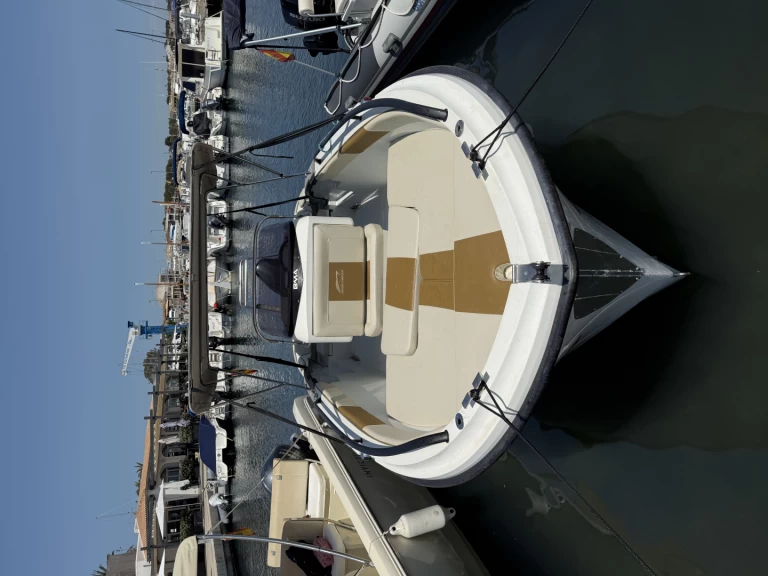 Motorboat for rent Club Nautico S'Estanyol at the best price
