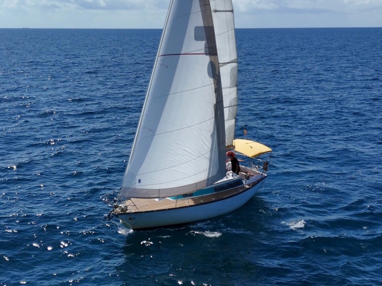 Yacht charter Mataró cheap 29