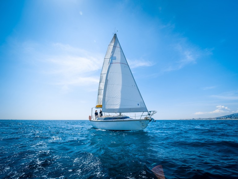 Sailboat rental in Mataró - Dufour 29